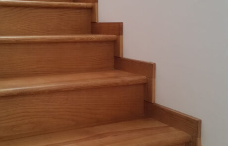 RIVESTIMENTO MOD. VANESSA GRADINO + SOTTOGRADO + BATTISCOPA RAMPANTINO (5)
